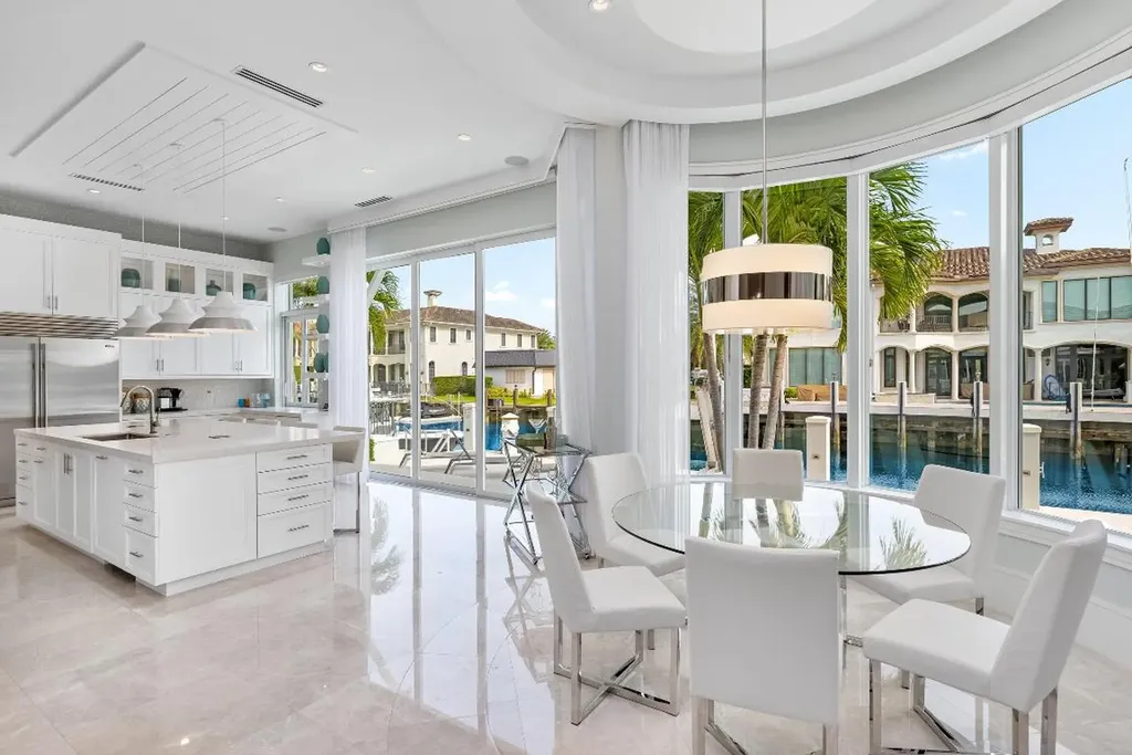 863 Enfield Street Boca Raton FL 33487