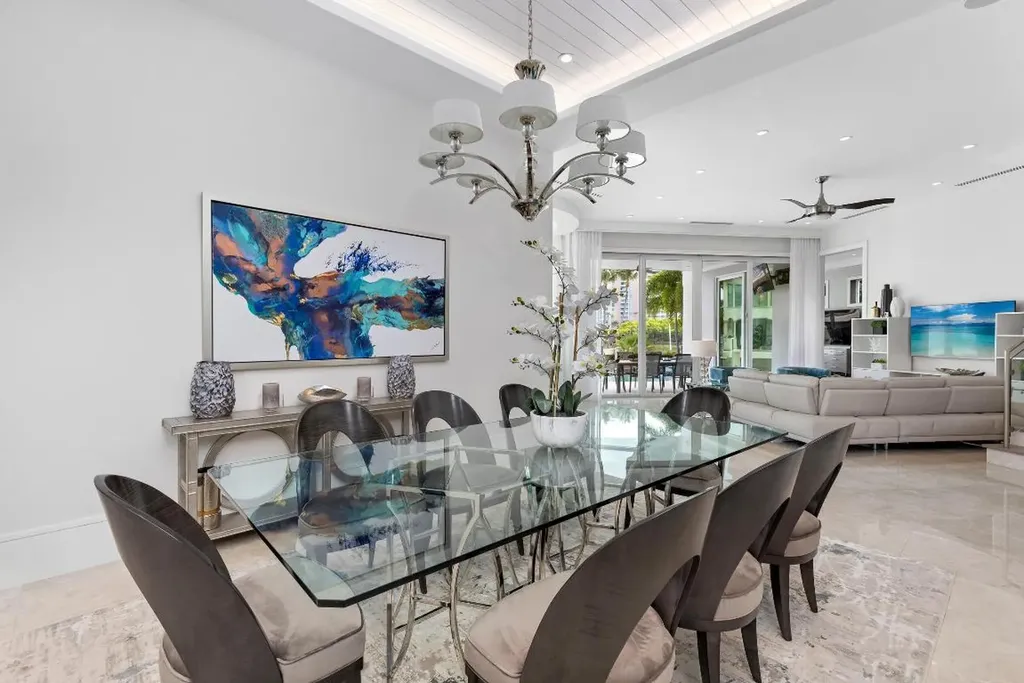 863 Enfield Street Boca Raton FL 33487