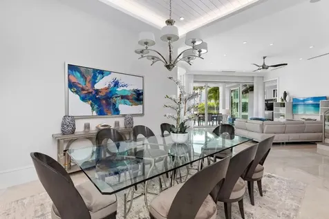 863 Enfield Street Boca Raton FL 33487