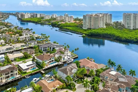 863 Enfield Street Boca Raton FL 33487