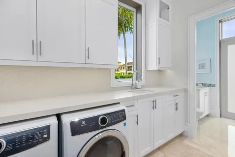 863 Enfield Street Boca Raton FL 33487