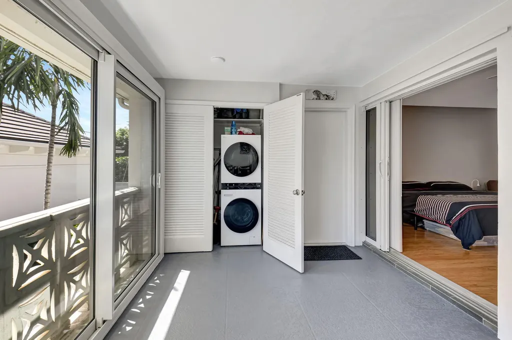201 Venetian Drive Delray Beach FL 33483