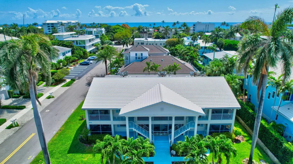 201 Venetian Drive Delray Beach FL 33483