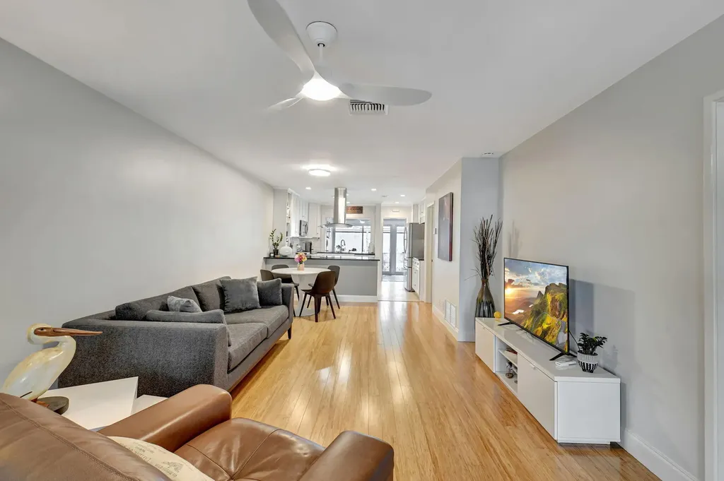201 Venetian Drive Delray Beach FL 33483