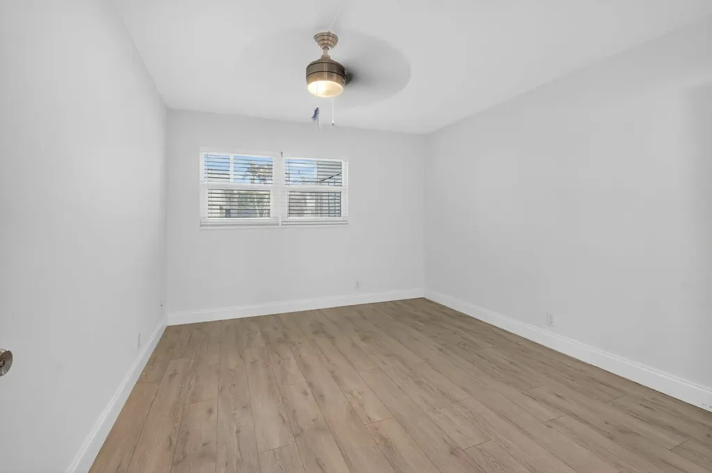 212 Monaco Way E Delray Beach FL 33446