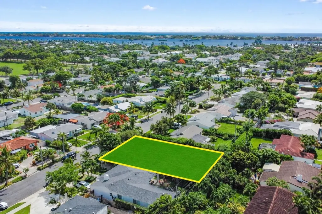 354 Leigh Road West Palm Beach FL 33405
