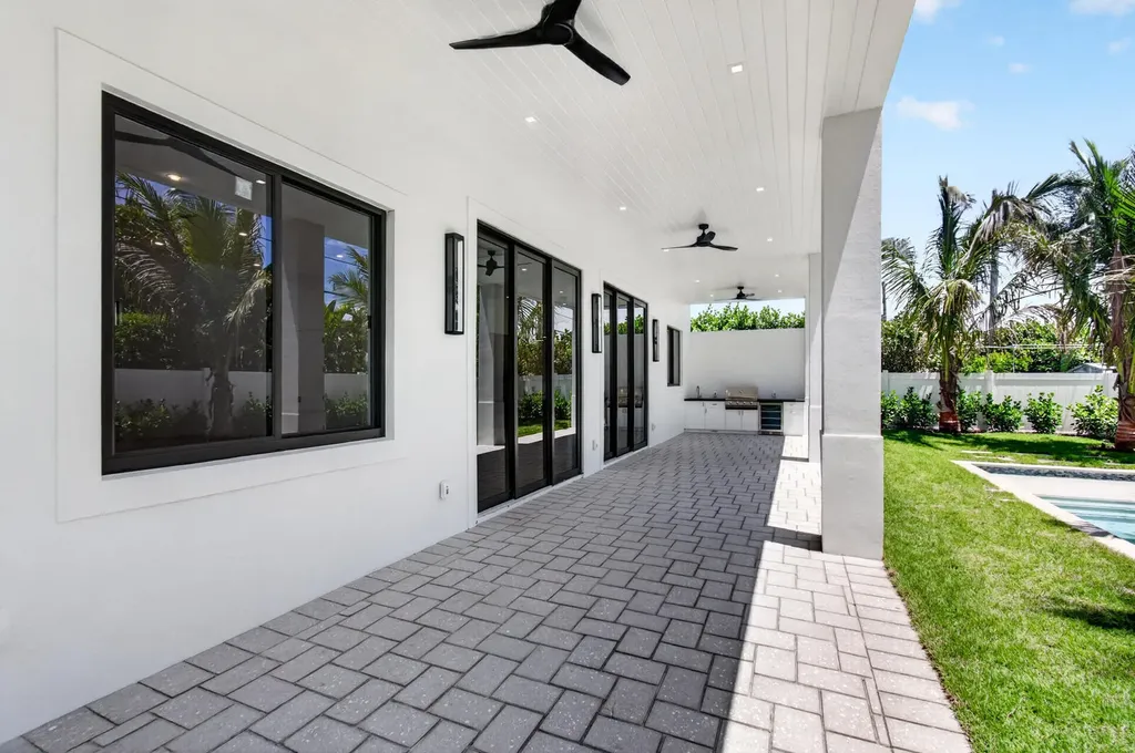 354 Leigh Road West Palm Beach FL 33405