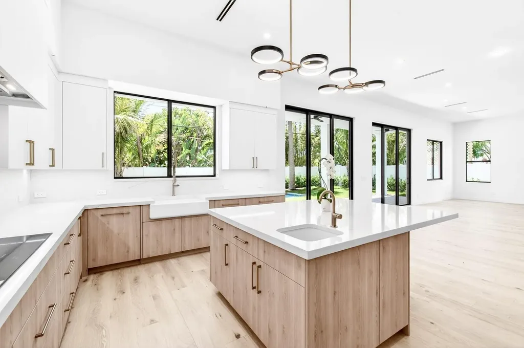 354 Leigh Road West Palm Beach FL 33405