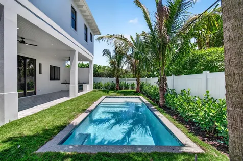 354 Leigh Road West Palm Beach FL 33405