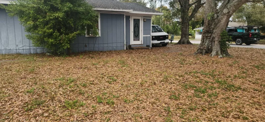 611 S 21st Street Fort Pierce FL 34950