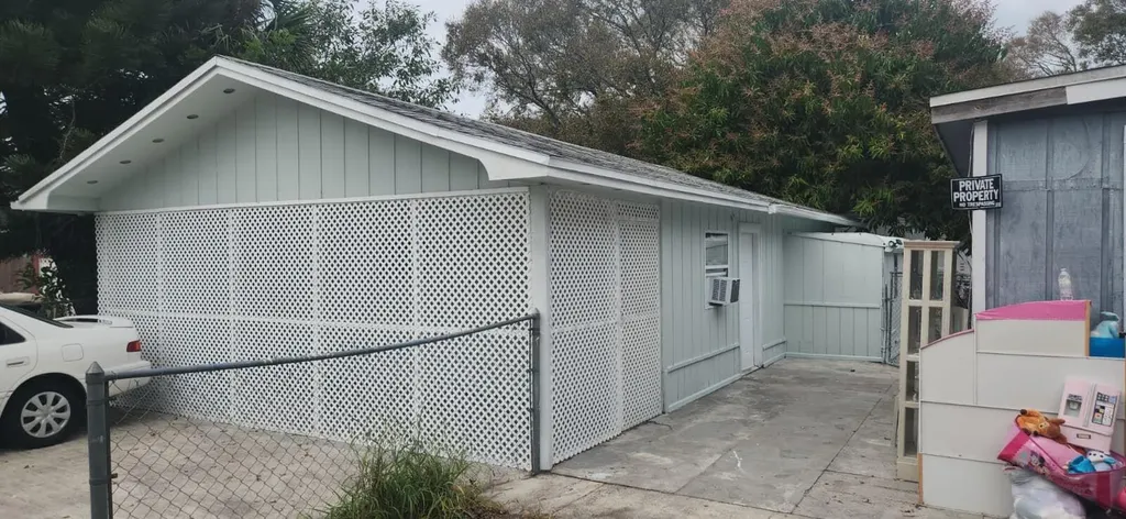 611 S 21st Street Fort Pierce FL 34950