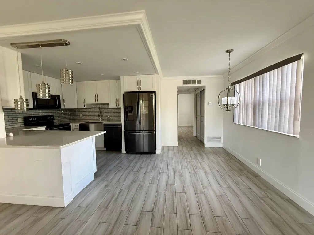 675 Brittany O Delray Beach FL 33446