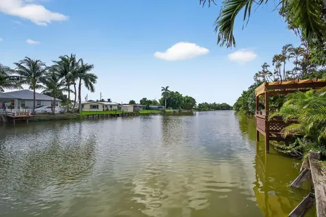 1052 W Shore Drive West Palm Beach FL 33406