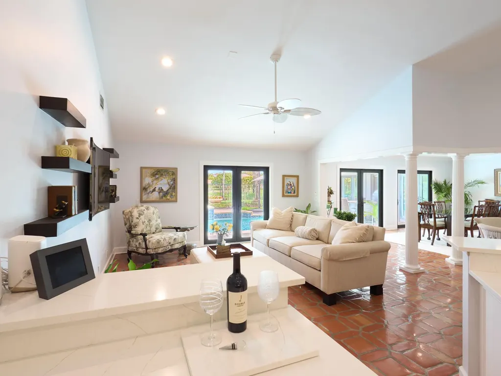3700 Embassy Drive West Palm Beach FL 33401