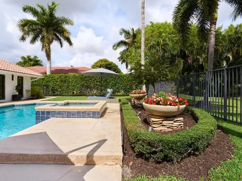 3700 Embassy Drive West Palm Beach FL 33401