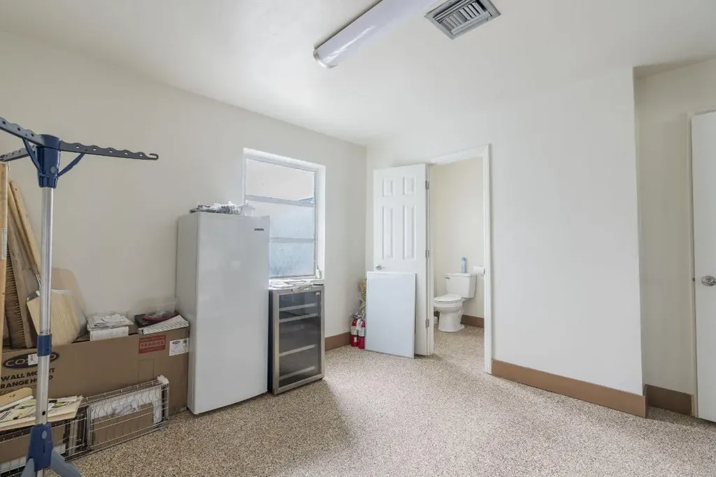945 Miner Road Lake Worth FL 33462