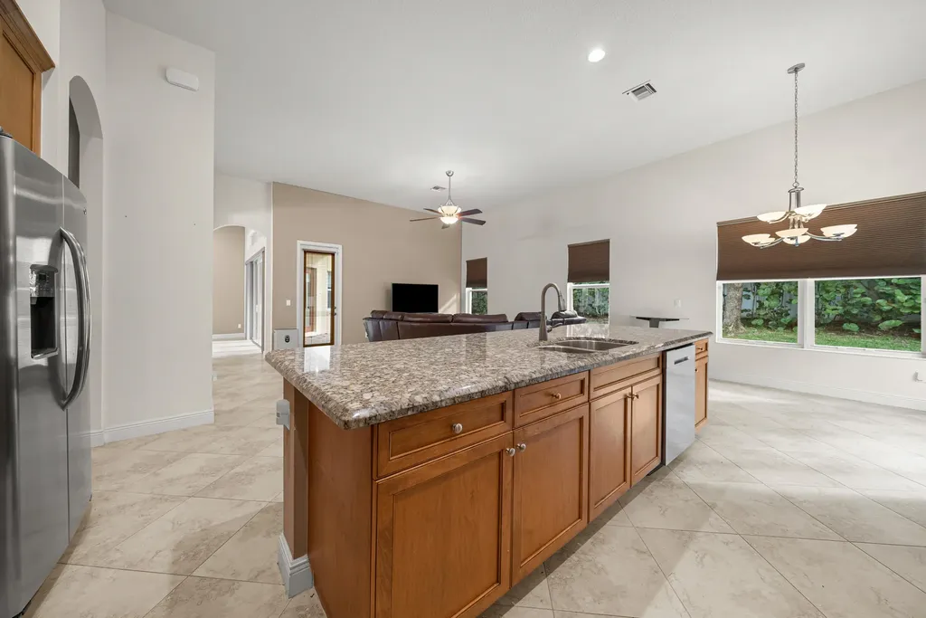 9466 Campi Drive Lake Worth FL 33467