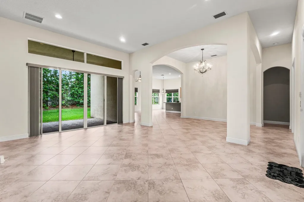 9466 Campi Drive Lake Worth FL 33467