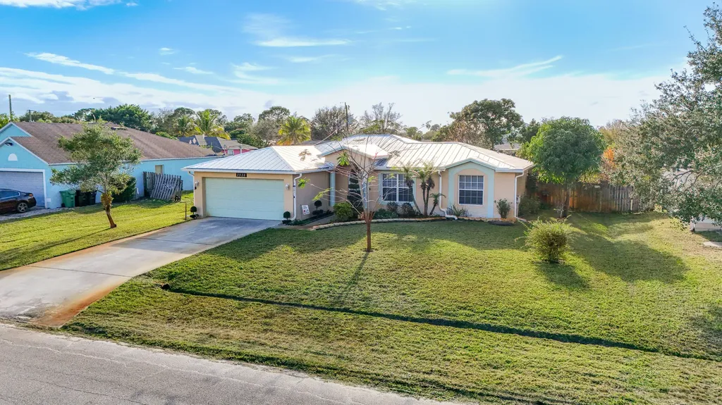 2038 SW Libra Lane Port St Lucie FL 34984