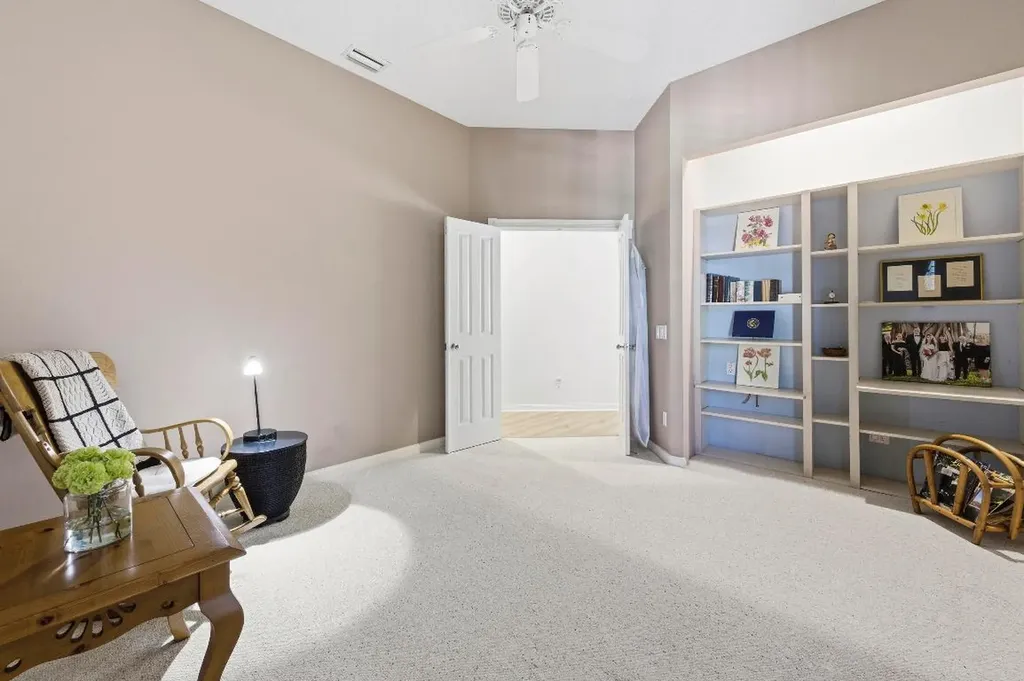 325 Kelsey Park Circle Palm Beach Gardens FL 33410