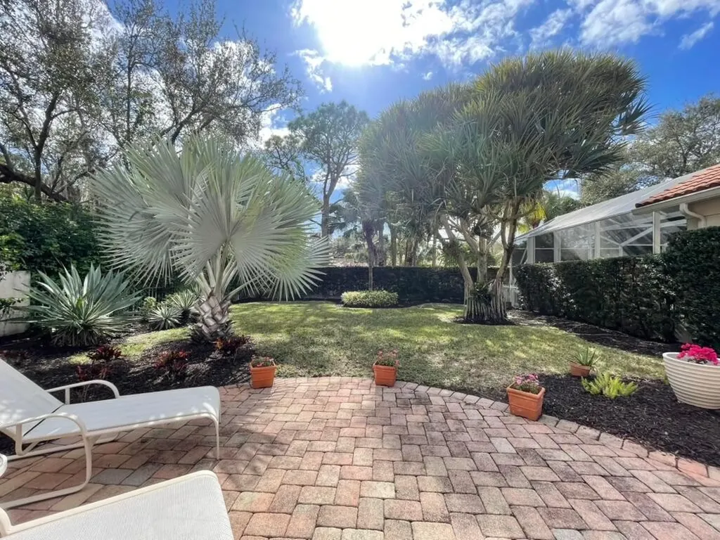 325 Kelsey Park Circle Palm Beach Gardens FL 33410