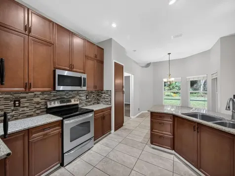 8895 SW Fishermans Wharf Drive Stuart FL 34997