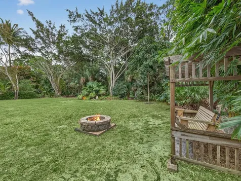 8895 SW Fishermans Wharf Drive Stuart FL 34997