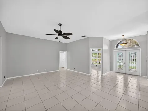 8895 SW Fishermans Wharf Drive Stuart FL 34997