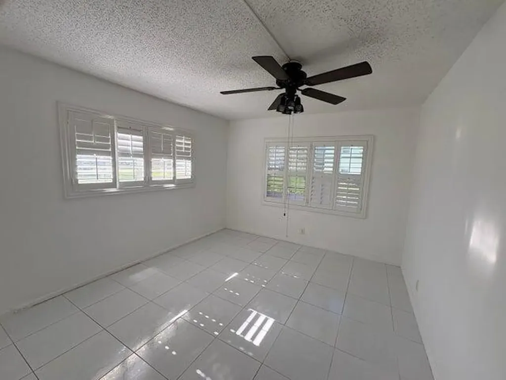 431 Mansfield Boca Raton FL 33434