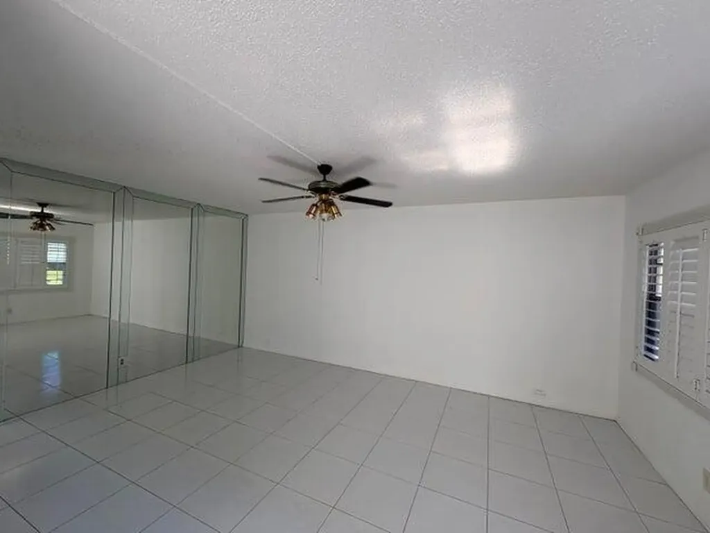 431 Mansfield Boca Raton FL 33434