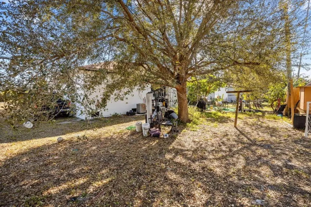 2593 SE Indian Street Stuart FL 34997