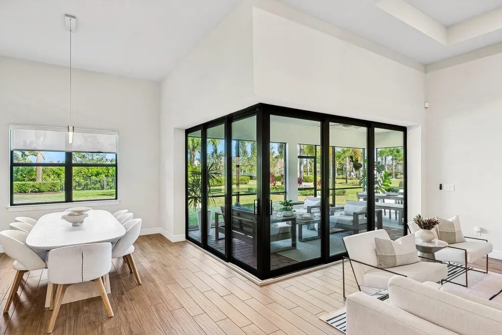 9198 Balsamo Drive Palm Beach Gardens FL 33412