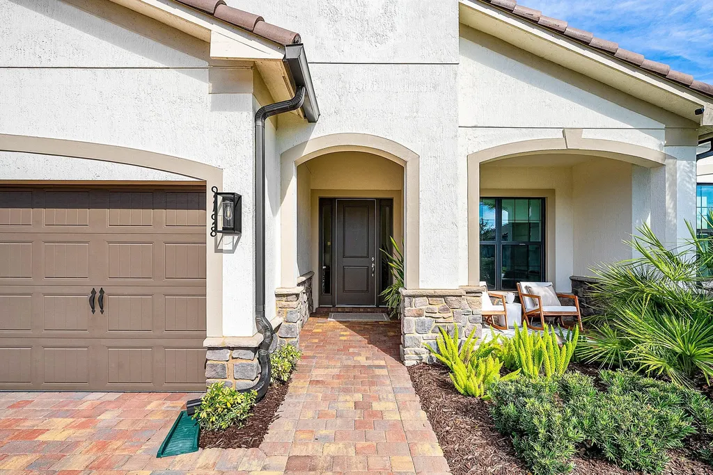 9198 Balsamo Drive Palm Beach Gardens FL 33412