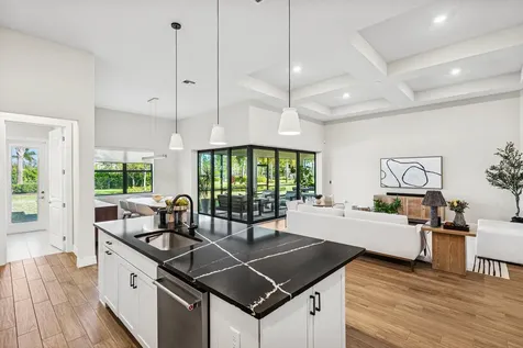 9198 Balsamo Drive Palm Beach Gardens FL 33412
