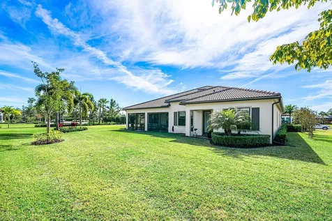 9198 Balsamo Drive Palm Beach Gardens FL 33412