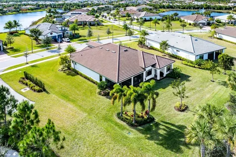 9198 Balsamo Drive Palm Beach Gardens FL 33412