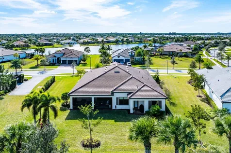 9198 Balsamo Drive Palm Beach Gardens FL 33412