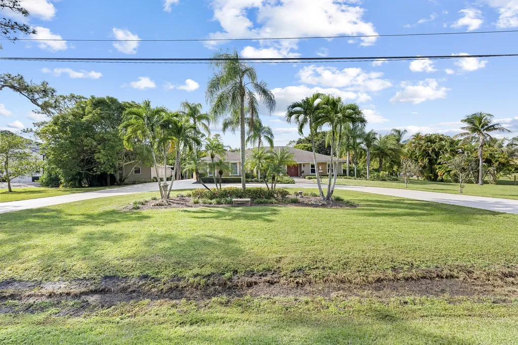 14409 67th Trail N Palm Beach Gardens FL 33418