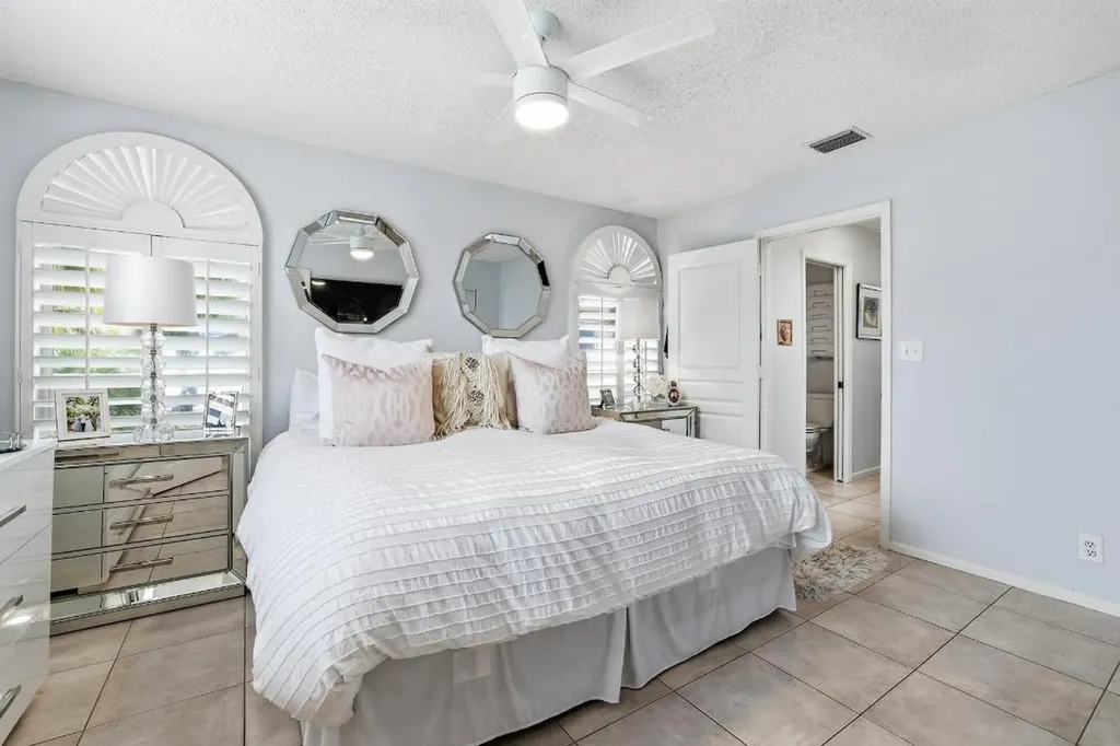 2049 SE 6th Street Deerfield Beach FL 33441