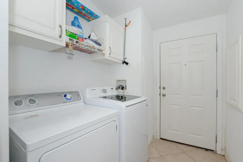 3225 Scarlet Tanager Court Port St Lucie FL 34952