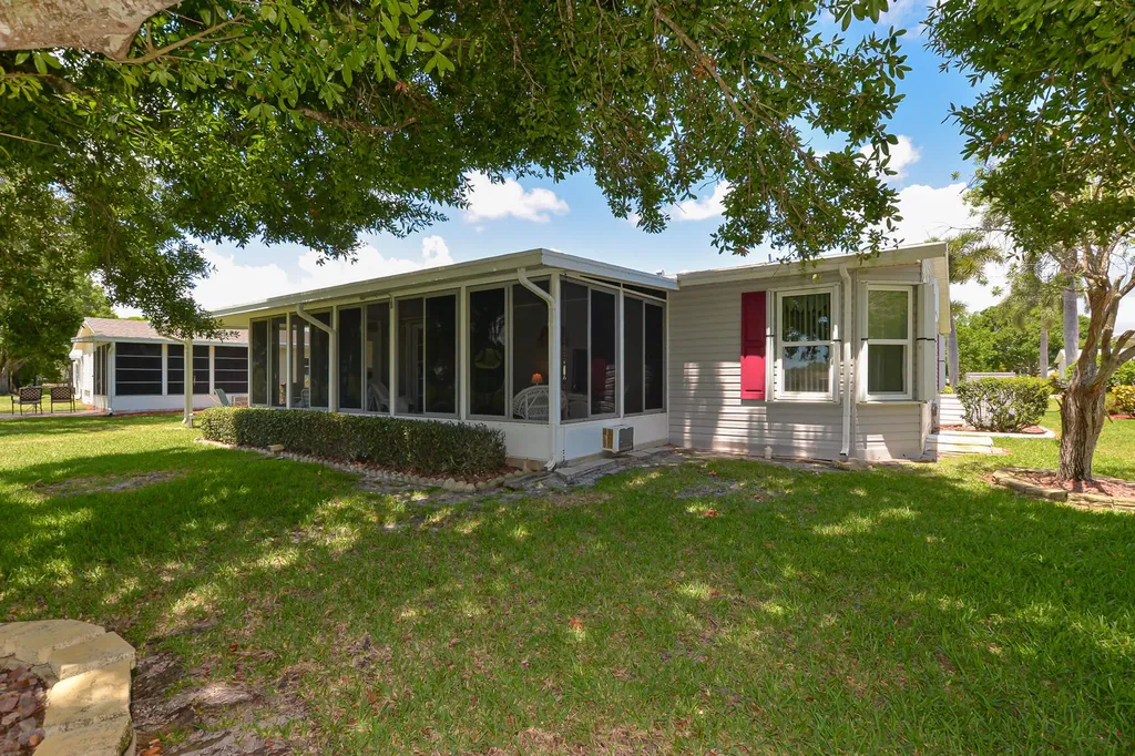 3225 Scarlet Tanager Court Port St Lucie FL 34952