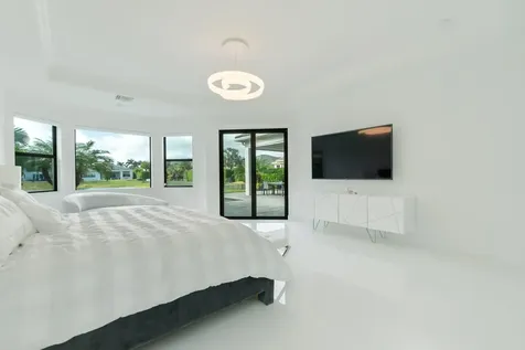 6950 NW 27th Avenue Boca Raton FL 33496