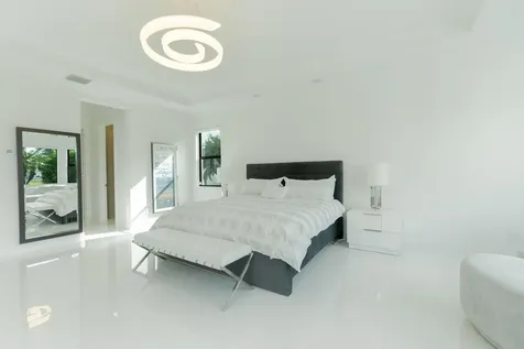 6950 NW 27th Avenue Boca Raton FL 33496