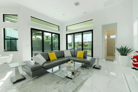 6950 NW 27th Avenue Boca Raton FL 33496