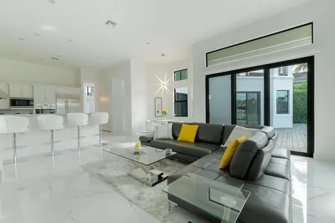 6950 NW 27th Avenue Boca Raton FL 33496