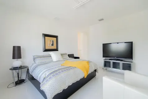 6950 NW 27th Avenue Boca Raton FL 33496