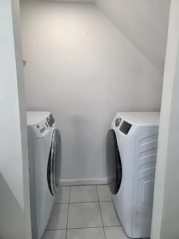 810 Sandtree Drive Palm Beach Gardens FL 33403