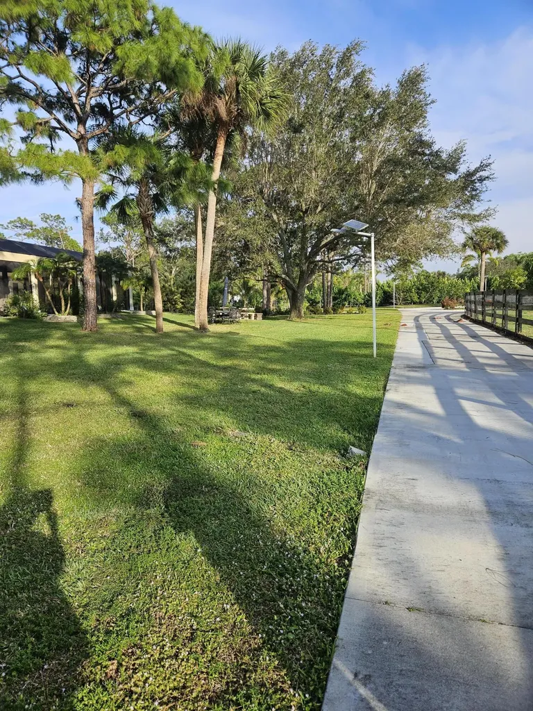 11334 81st Court N Palm Beach Gardens FL 33412