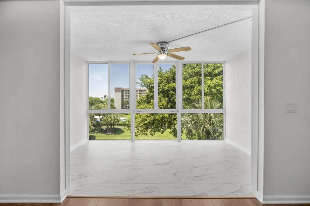 14527 Bonaire Boulevard Delray Beach FL 33446