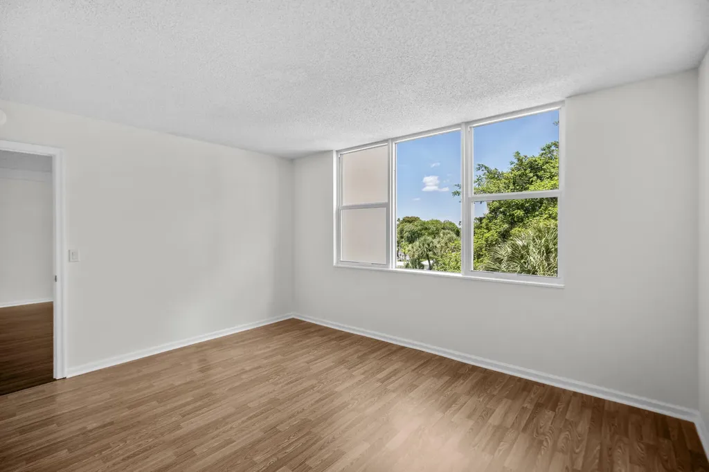 14527 Bonaire Boulevard Delray Beach FL 33446
